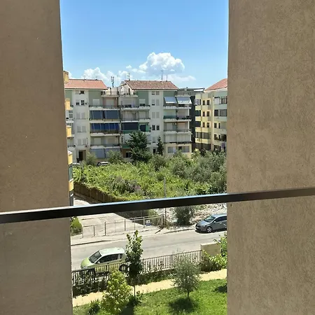 Sea Breeze - Apartmán Golem (Tirana)